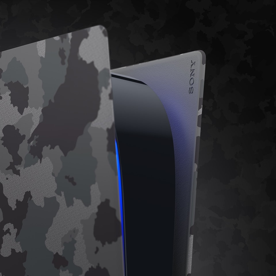بلايستيشن تصدر Gray Camouflage Collection